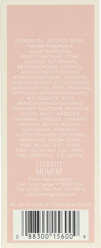 Arrière de l'emballage de Calvin Klein Eternity Moment, avec liste des ingrédients et informations sur le produit.