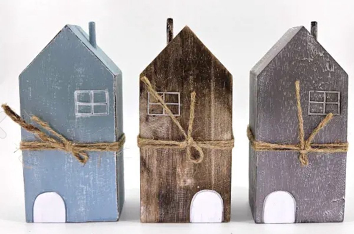 Set van 3 houten huisjes 18cm