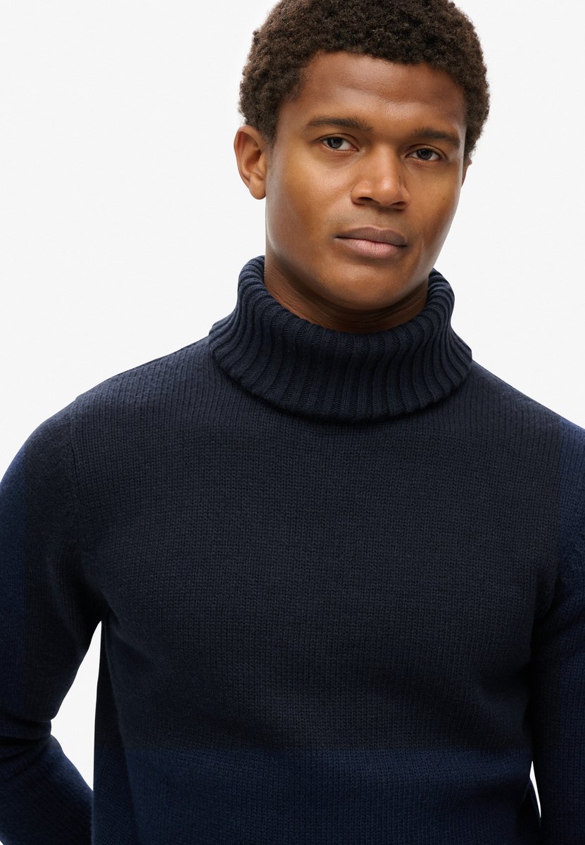 Superdry The Merchant Store Coltrui Heren Sweaters Blauw