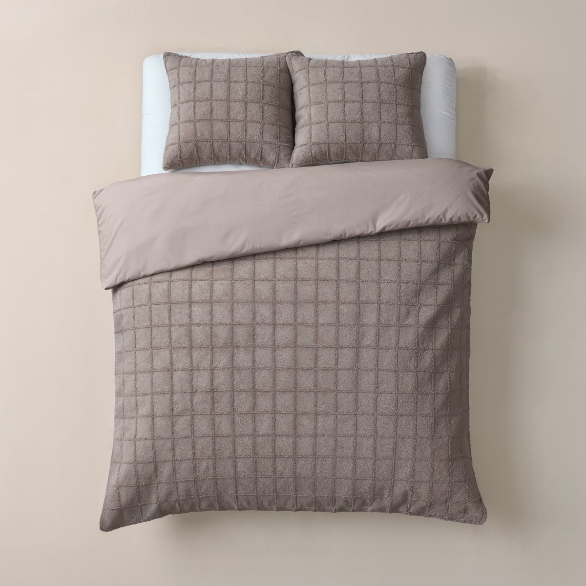 Sleeptime Furry Check Dekbedovertrek - Tweepersoons - 200X200/260 + 2 x kussenslopen 60x70 - Taupe