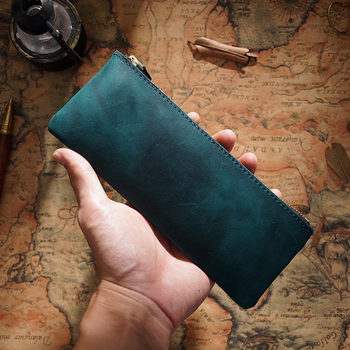 Leren Pennenzak – Ritssluiting Etui voor 10-15 Pennen, Compact & Lichtgewicht, Klassiek Design, Premium Kwaliteit - Blauw