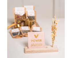 Lottea Giftbox Deluxe ´Power Vrouw´ - cadeau vrouw verjaardag, theebox, thee cadeau, thee cadeaupakket, thee geschenkset, cadeaubox, cadeau vriendschap, cadeau vriendin, cadeau moeder, verse thee, losse thee, moederdag cadeau, moederdag geschenkset