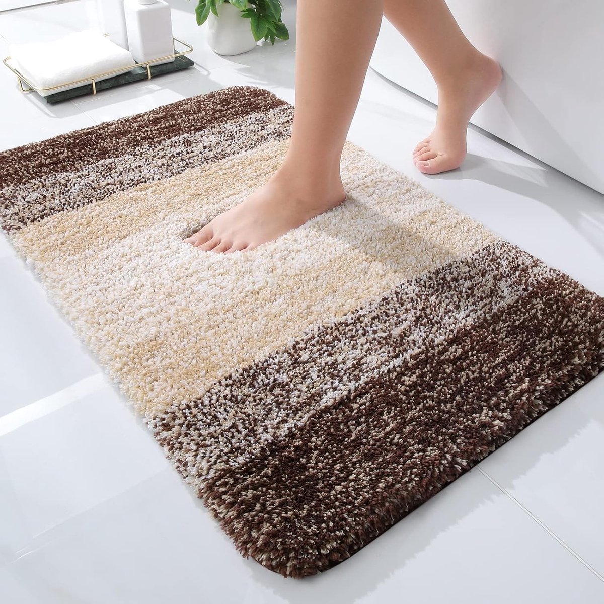Famanu Zacht badkamertapijt, 40 x 60 cm, antislip, wasbaar, badmat, hoogpolig, badmat, microvezel, absorberend, bruin