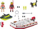 Onderdelen van de PLAYMOBIL brandweerboot set: waterscooter, boot, reddingshond, duiker, figuur.