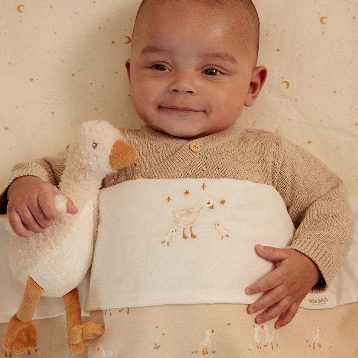 Little Dutch Newborn Naturals Knuffel Little Goose 17 cm — afbeelding 2