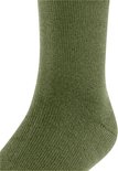 Gedetailleerde close-up van een groene Falke sok.