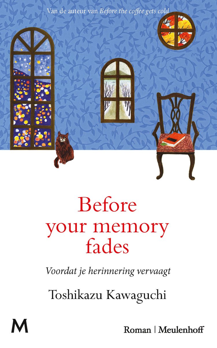 Boekomslag met blauw behang, een kat, stoel met boek en uitzicht op winterlandschap door raam. Titel: Before your memory fades.