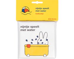 Omslag van nijntje speelt met water