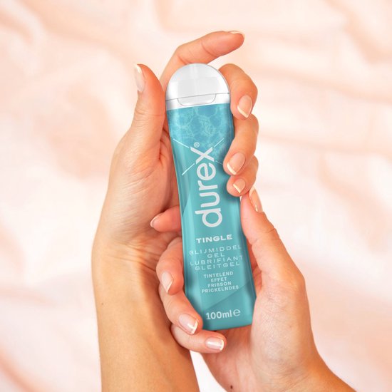 Durex - 2 Glijmiddelen en 1 Stimulerende gel - Voor Een Sensuele Aanraking - Waterbasis - Crazy Cherry met Smaak 100ml - Massage Aloe Vera 2 in 1 200ml - Orgasm Intense Stimulerende Glijmiddel 10ml - Cadeau voor man en vrouw