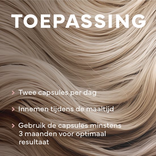 Close-up van glanzend blond haar. Tekst: Toepassing. Twee capsules per dag. Innemen tijdens de maaltijd. Gebruik de capsules minstens 3 maanden voor optimaal resultaat.