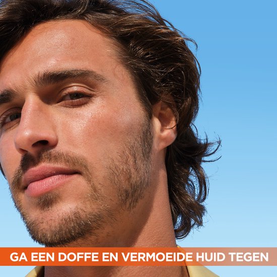 Garnier Vitamine C+* Glow Booster Serum - Serum Vitamine C* - Voor een stralendere huid - Met Niacinamide, Vitamine C*, Salicylzuur en Melasyl - 30 ml