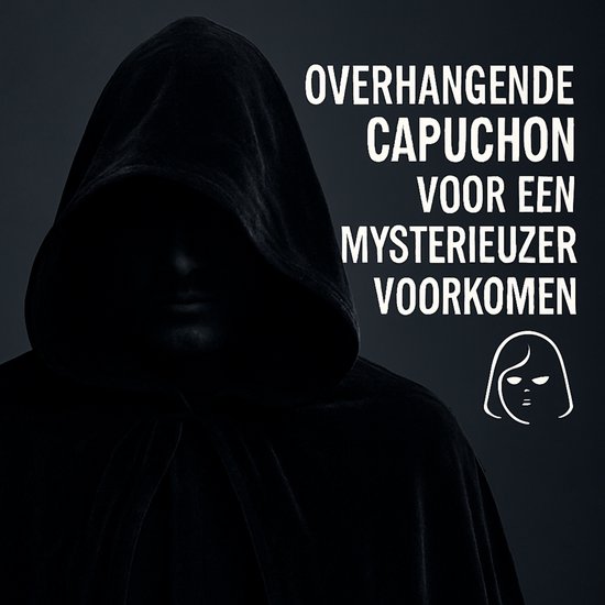 Mysterieus gezicht in schaduw onder een grote, overhangende capuchon van een zwarte cape.