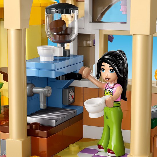 LEGO Friends Plant Café & Flower Shop 42671 (3/8)