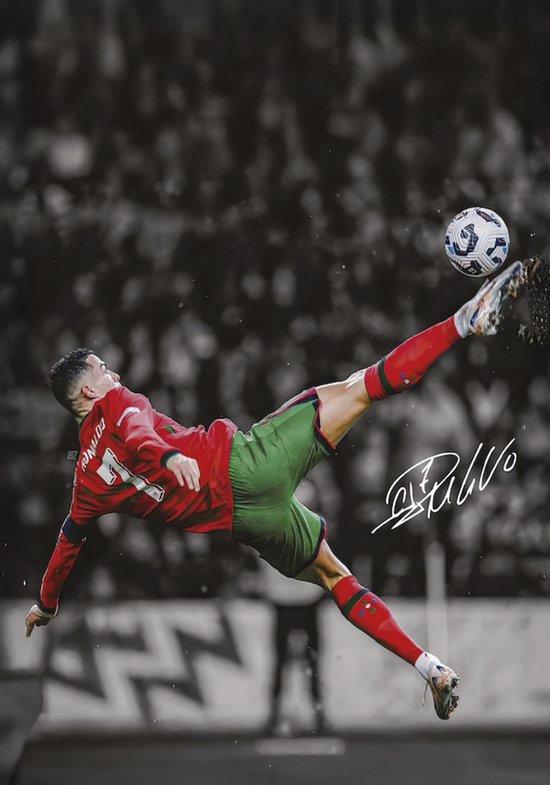 Cristiano Ronaldo Poster met Lijst – Portugal – Handtekening Design – 23 x 33 cm – Voetbal Wanddecoratie – Cadeau voor CR7 Fans