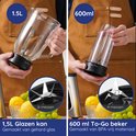 Een 1.5L glazen kan met 6 messen en een 600ml To-Go beker met 4 messen.