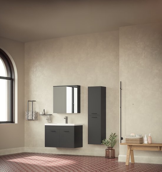 Ensemble de meubles de salle de bain avec meuble lavabo et colonne en gris anthracite. Avec armoire à miroir, porte-serviettes et banc en bois.
