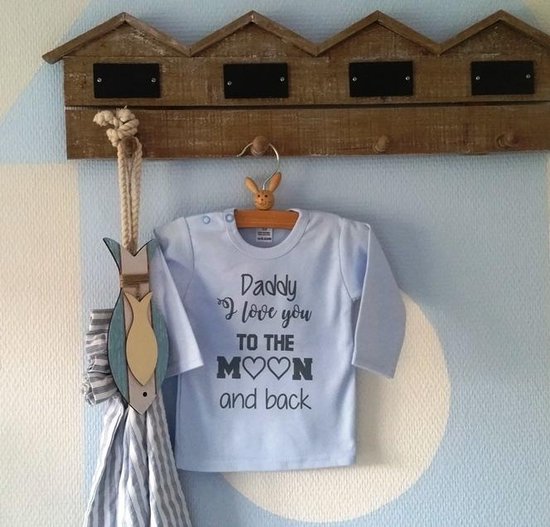 Shirtje baby tekst blauw jongen papa eerste vaderdag |  daddy i love you to the moon and back | Lange of korte mouw | lichtblauw | maat 56-110