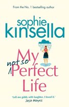 Boek "My Not So Perfect Life" van Sophie Kinsella, met een illustratie van een vrouw onder een regenwolk.