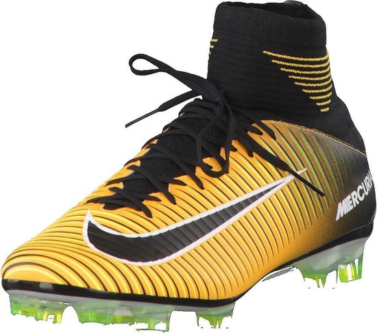 Nike Voetbalschoenen Mercurial Veloce III DF FG 831961-003 | bol.com