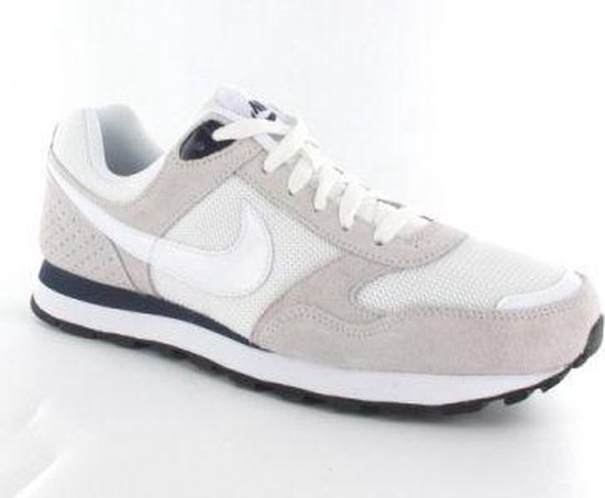 nike mid runner 2 suede