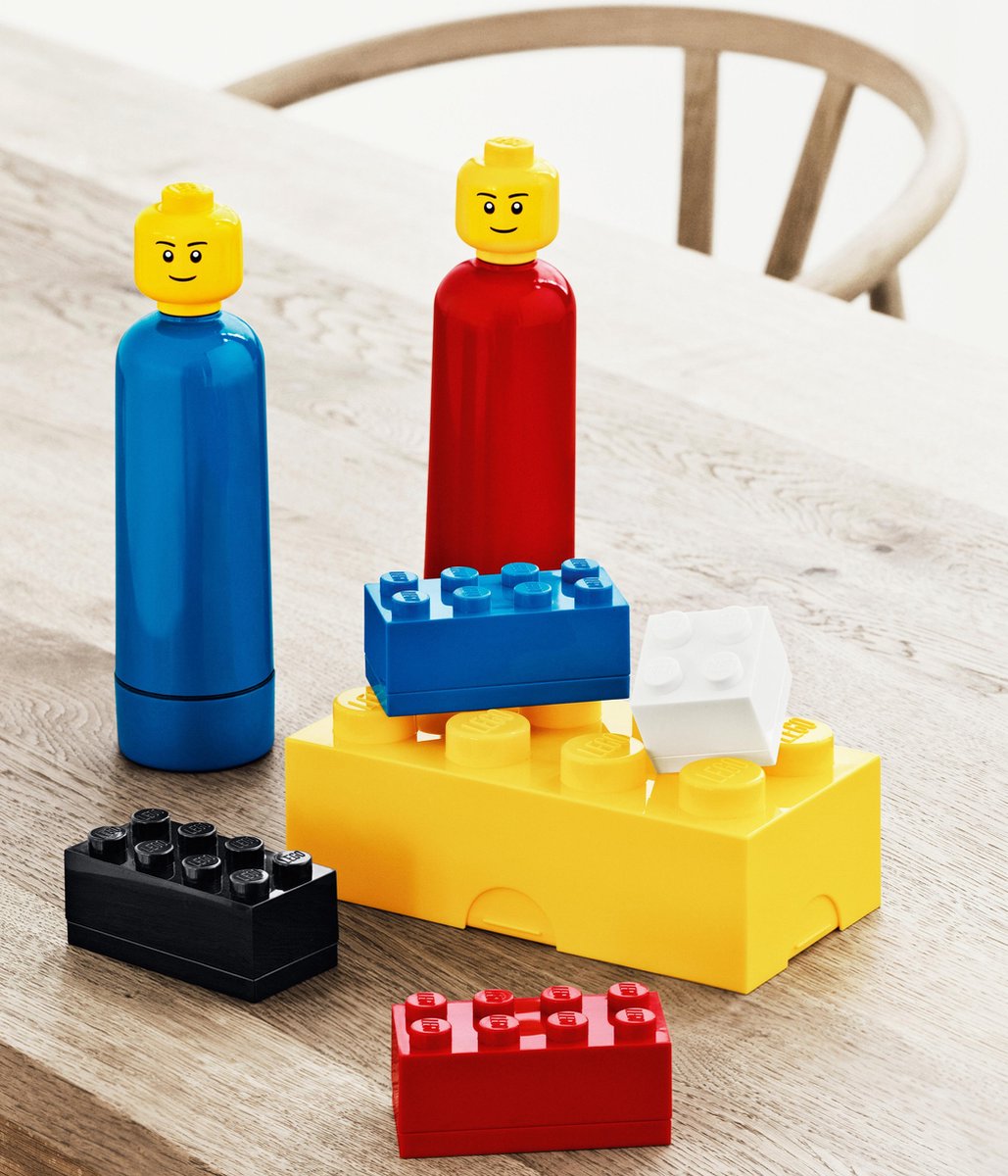Interpretatie bleek Af en toe LEGO Classic Lunchbox - Brick 8 - Blauw | bol.com