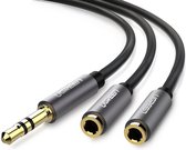 Ugreen 10532 Câble audio Zwart 0,2 m 3,5 mm 2 x 3,5 mm