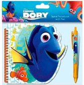 Finding dory notebook met pen