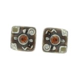 Square earring with stone