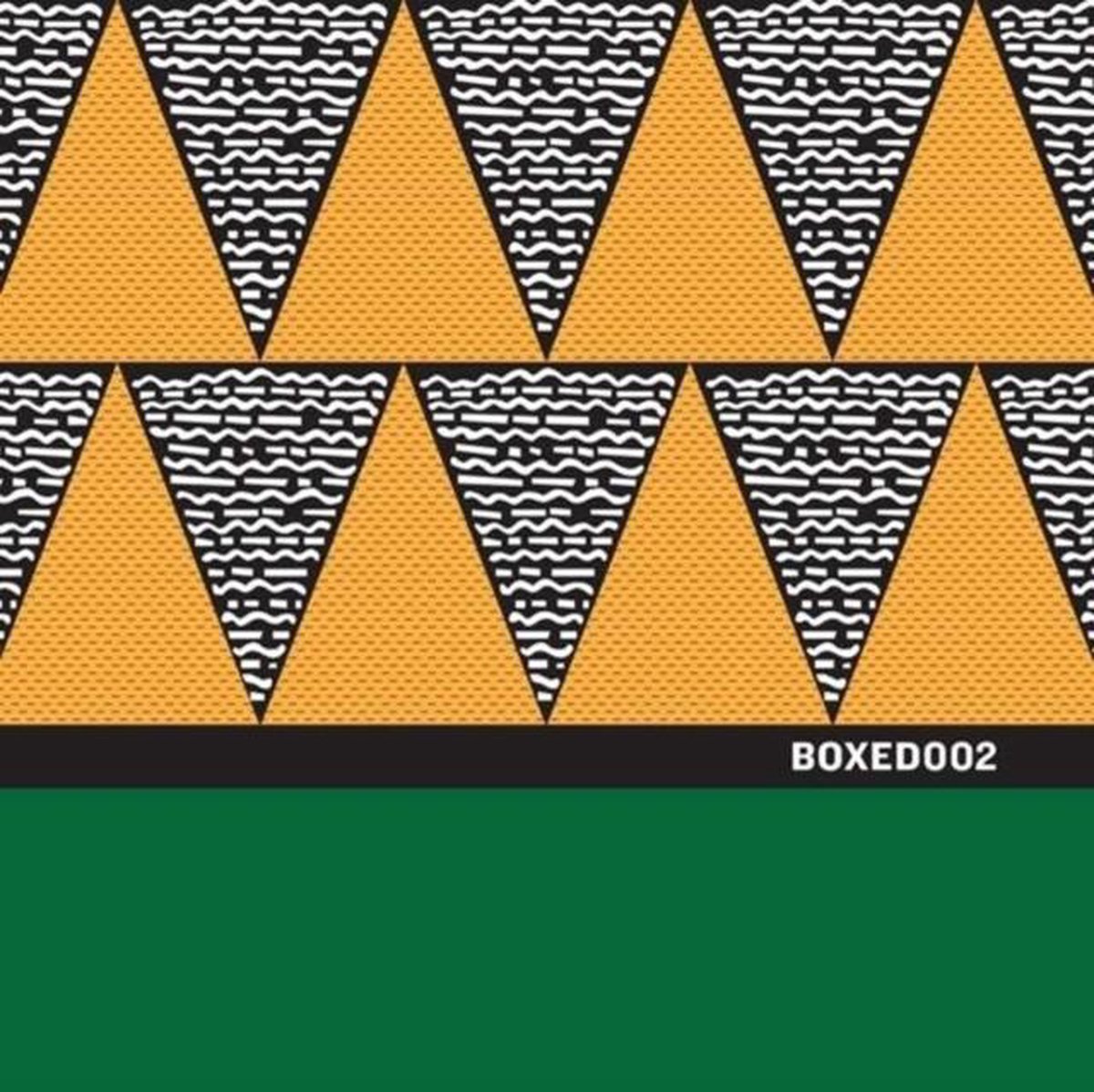 BOXED002