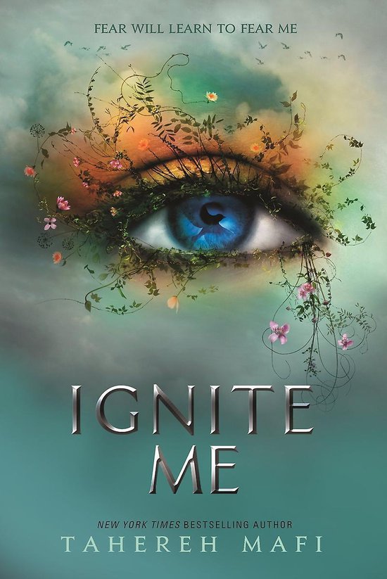 Boek cover Ignite Me (Shatter Me) van Tahereh Mafi (Paperback)