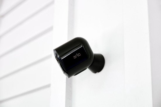Arlo Essential 2K Outdoor Beveiligingscamera 2-Pack - - Voor 23.59u, morgen in huis Arlo Essential 2K Outdoor Beveiligingscamera 2-Pack - - Voor 23.59u, morgen in huis