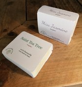 Duurzaam geschenkset vrouwen - Tea Tree Shampoo - Jasmijn Soap Bar - Biologische ingrediënten - Huidverzorgings kado