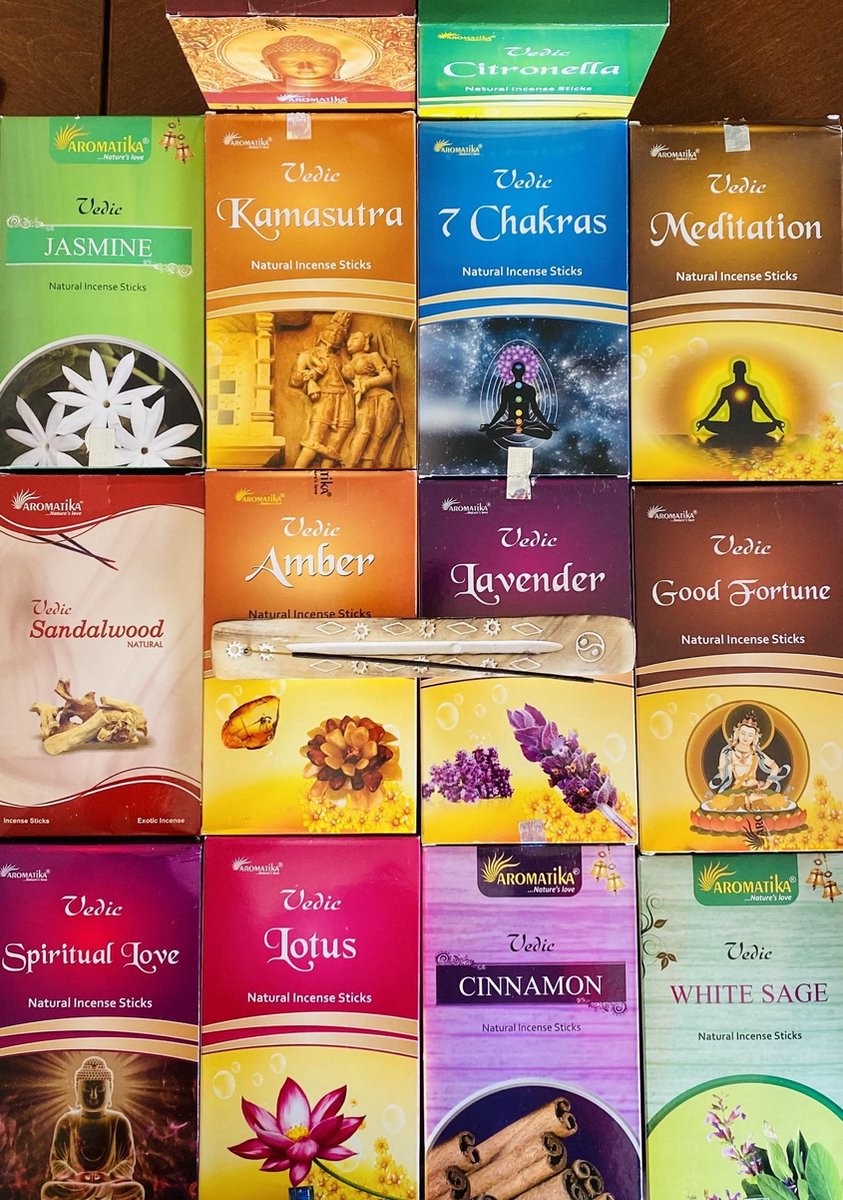 Assortiment d'encens Satya 12 variétés (12 paquets X 15g) + porte