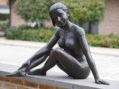 Tuinbeeld - bronzen beeld - Naakte vrouw - 67 cm hoog