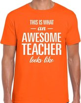 Awesome Teacher cadeau meesterdag t-shirt oranje heren XL