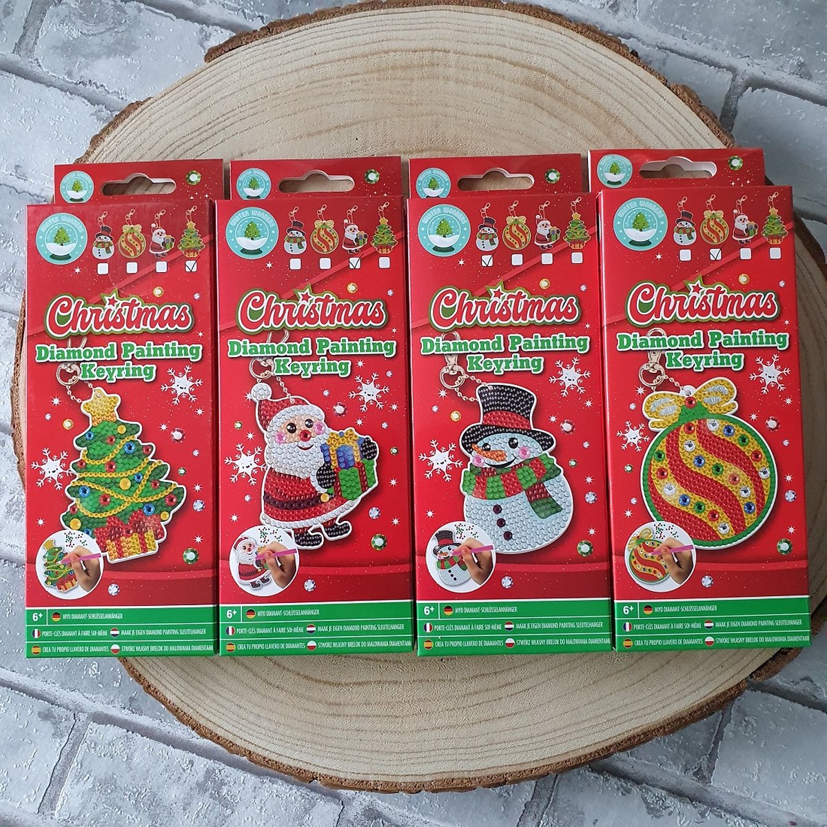 20x kerstpakketten vulling kerstman sleutelhangers 5 8 cm - Cadeaus