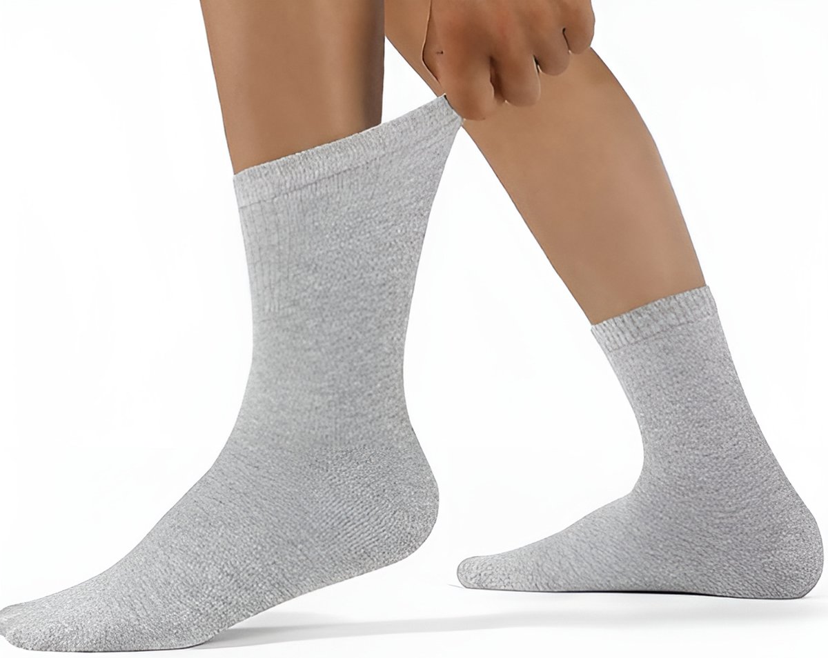 Trendy Socks | 4 Paar| Grijs| Cadeau| Heren Sokken| Premium Sokken| Anti-slip| Gewassen| Geurig| Maat 39-42
