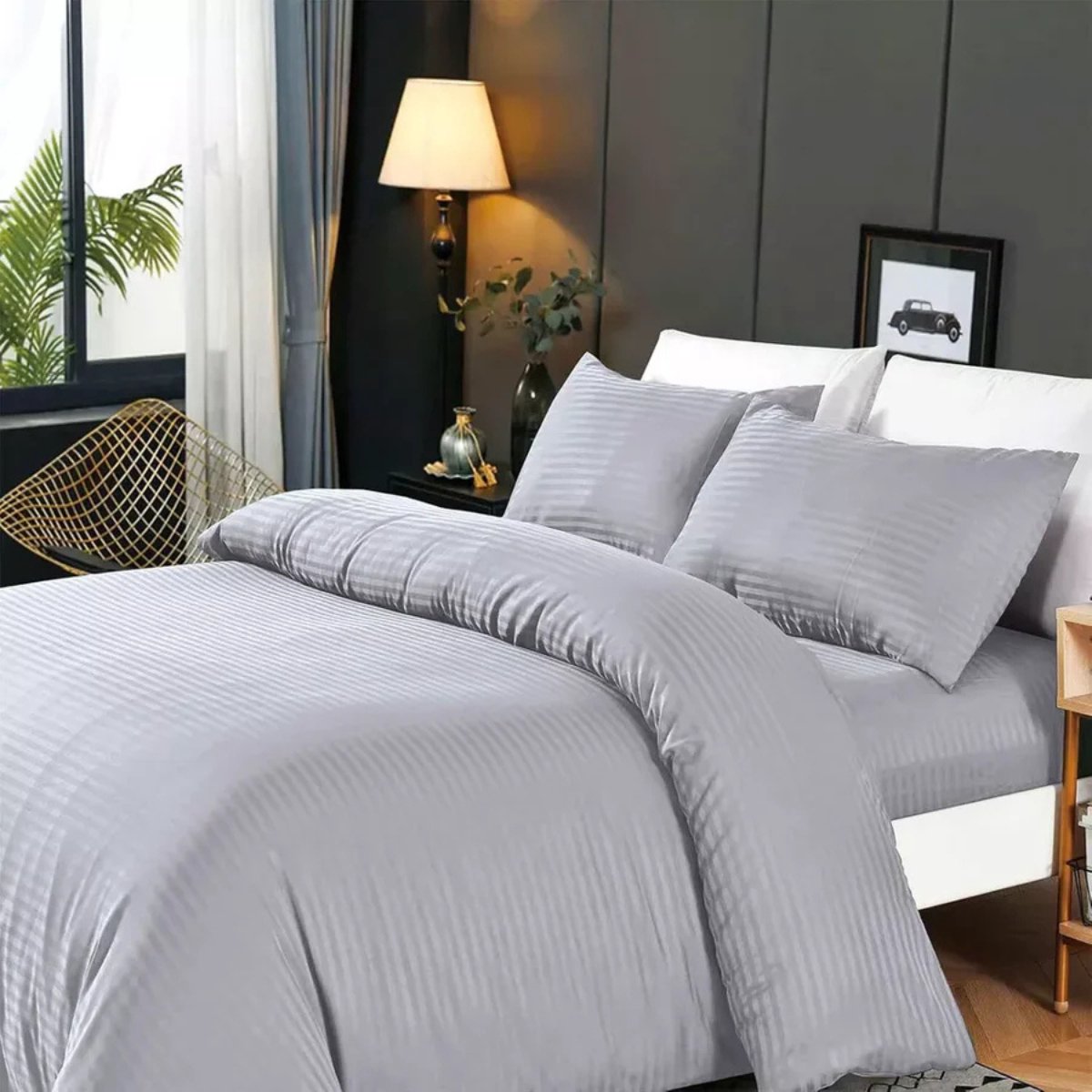 Homeluxe -Dekbedovertrekken - Beddengoed set 4-delig - Dekbedovertrek 200x220 cm - Matraslaken 220x240 cm - Inclusief 2 Kussenslopen (50x70 cm) - Lichtgrijs Blauw - 220x240 cm-Kerst kado