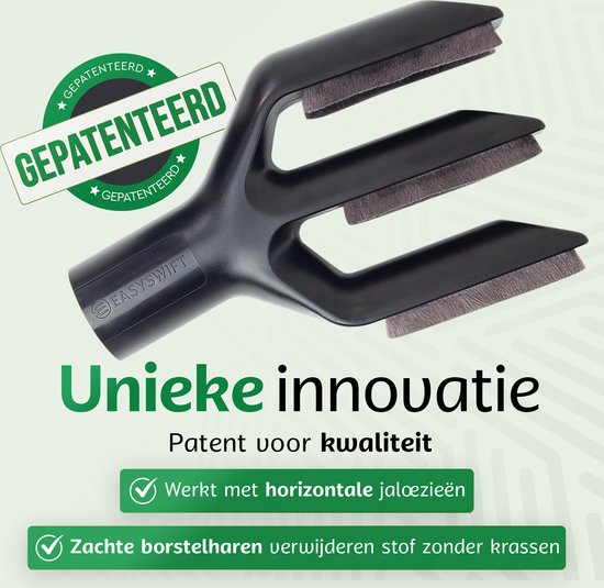 Zwarte EASYswift jaloeziewisser met "GEPATENTEERD" stempel. "Unieke innovatie, Patent voor kwaliteit, Werkt met horizontale jaloezieën, Zachte borstelharen verwijderen stof zonder krassen".
