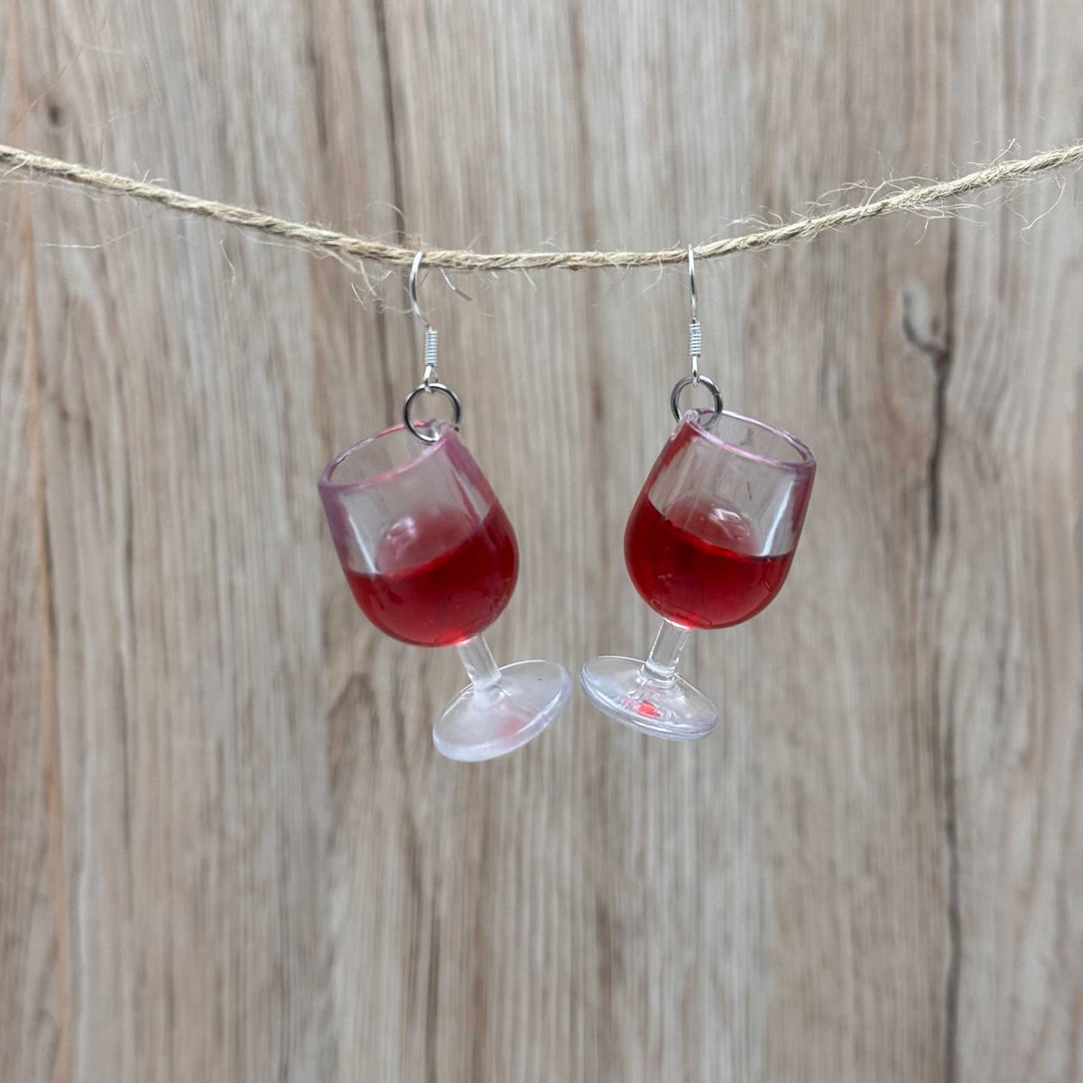 Oorbellen Rode wijn - oorstekers Rode wijn - oorhangers - Wijnfeest - themafeest - festival - sieraden vrijgezellenfeest - kerstcadeau - kerst - Kerstcadeau vrouw