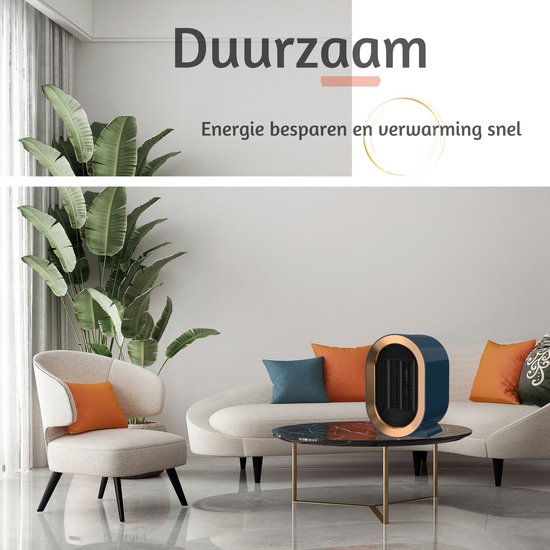 Donkerblauwe mini-kachel met gouden rand op een salontafel in een modern ingerichte woonkamer.