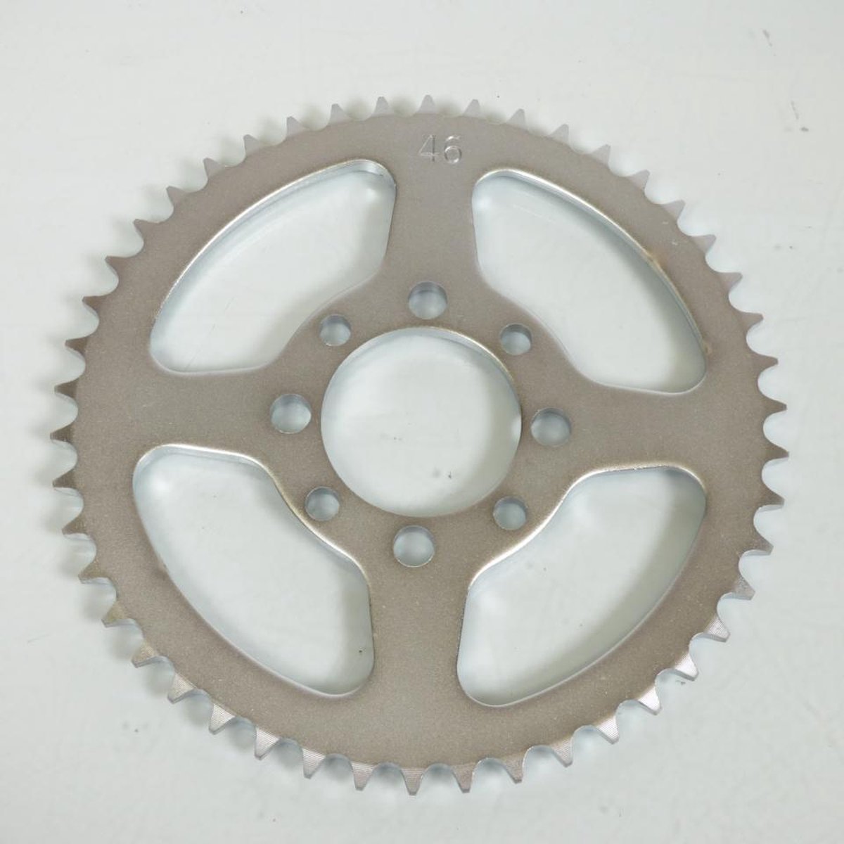 Couronne de transmission Sifam pour Moto Suzuki 50 Zr Ke 1979 à 1987 46 dents pas 420 Neuf