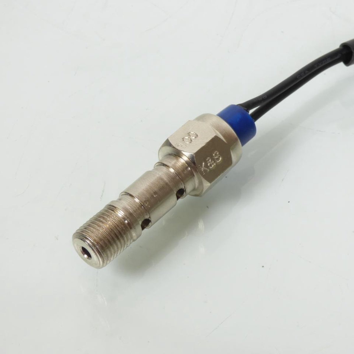 dubbele banjo connector schroef m10x1.00 remsensor Ø10 steek 100 nieuw voor motoren