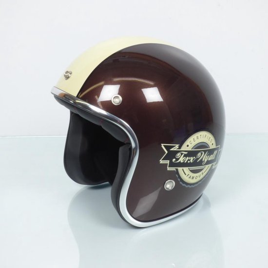 Casque jet marron et crème avec logo Torx Wyatt et bordure argentée.