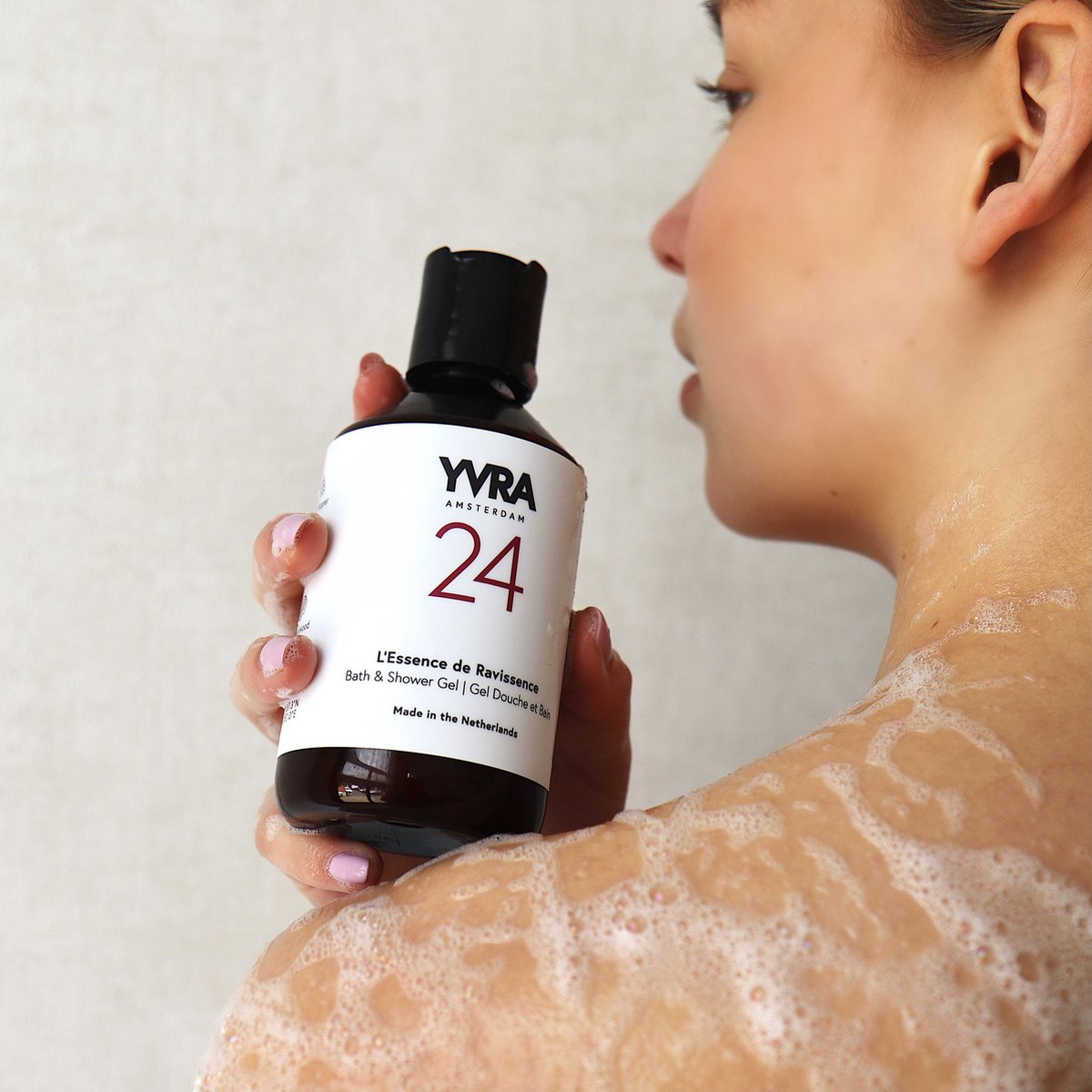 Goedkoopste YVRA - 24 L'Essence de Ravissence Bath & Shower Gel - 250 ml - Unisex douchegel