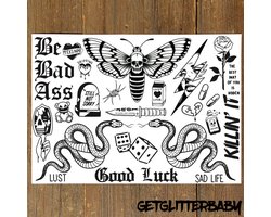 GetGlitterBaby® - Stoere Tattoos / Tijdelijke Tattoo / Henna Plak Nep Tatoeage voor Volwassenen / Festival Tattoes Wond Wonden Spin Bloed / Fake Temporary Halloween Tattoo - Be Badass