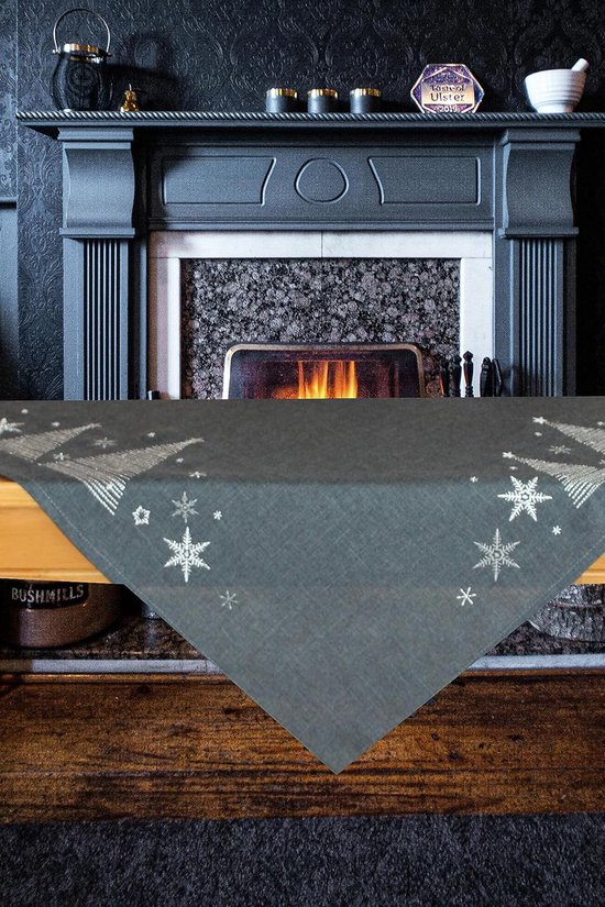 Tafelschikkingen – Mooie tafelschikking voor de kerst – Newport - Newport Tafelschikkingen – Mooie tafelschikking voor de kerst – Newport - Newport
