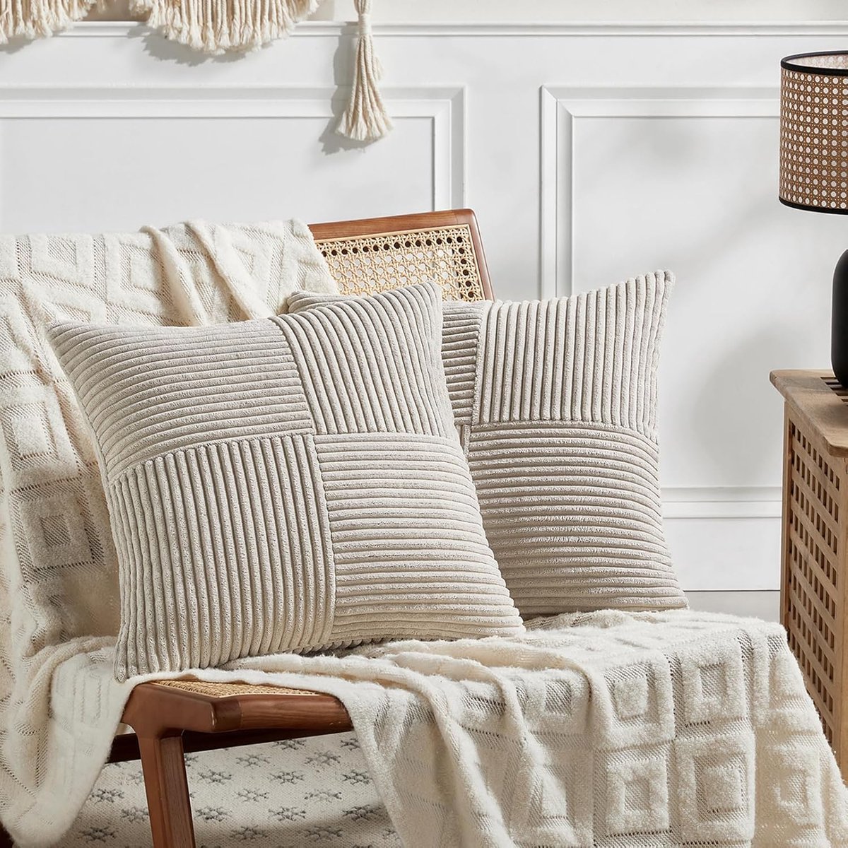 Kussenhoezen Set - Decoratieve Hoezen - Bank Meubels - Zachte Corduroy Stof - 50x50 cm - Taupe