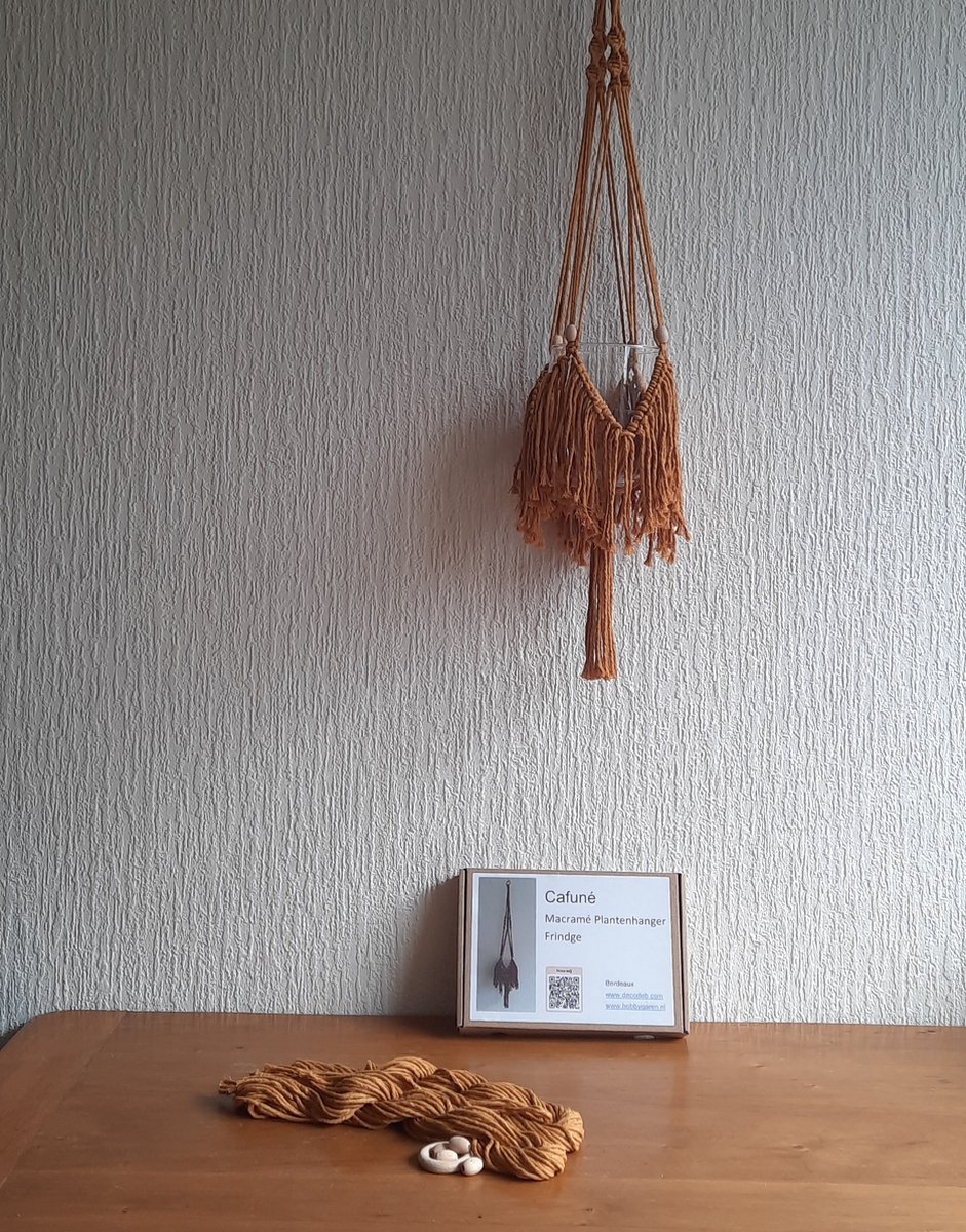 Cafuné - Macramé Pakket-Plantenhanger "Fringe" – Oker– 95 cm – Inclusief Macramé Koord, Houten Ring & Kralen en Instructievideo – Perfect voor Beginners -Macrame Touw - Complete set- Moederdag Cadeau Idee - Plantenhanger maken — afbeelding 2