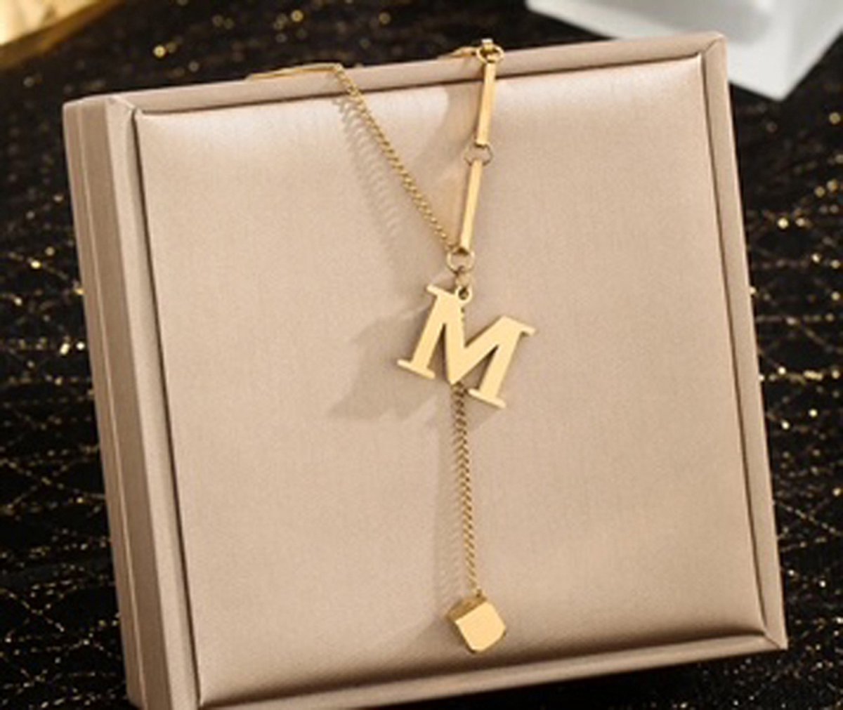 JP Family Jewelry - Luxe Halsketting - Dubbel Verguld RVS, Lengte 40+5 cm - Letter M